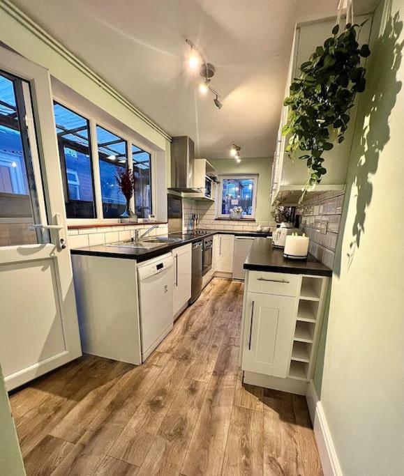 Canalside Terrace-Boutique Stay Worcester City Eksteriør billede