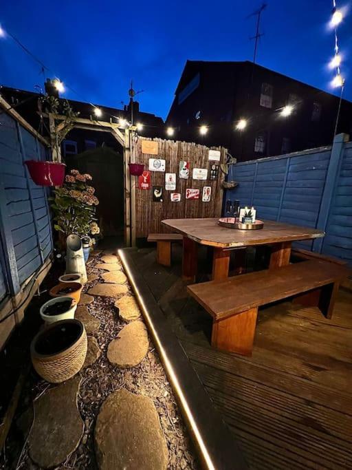 Canalside Terrace-Boutique Stay Worcester City Eksteriør billede